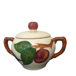 Vintage Franciscan Apple Sugar Bowl with Lid